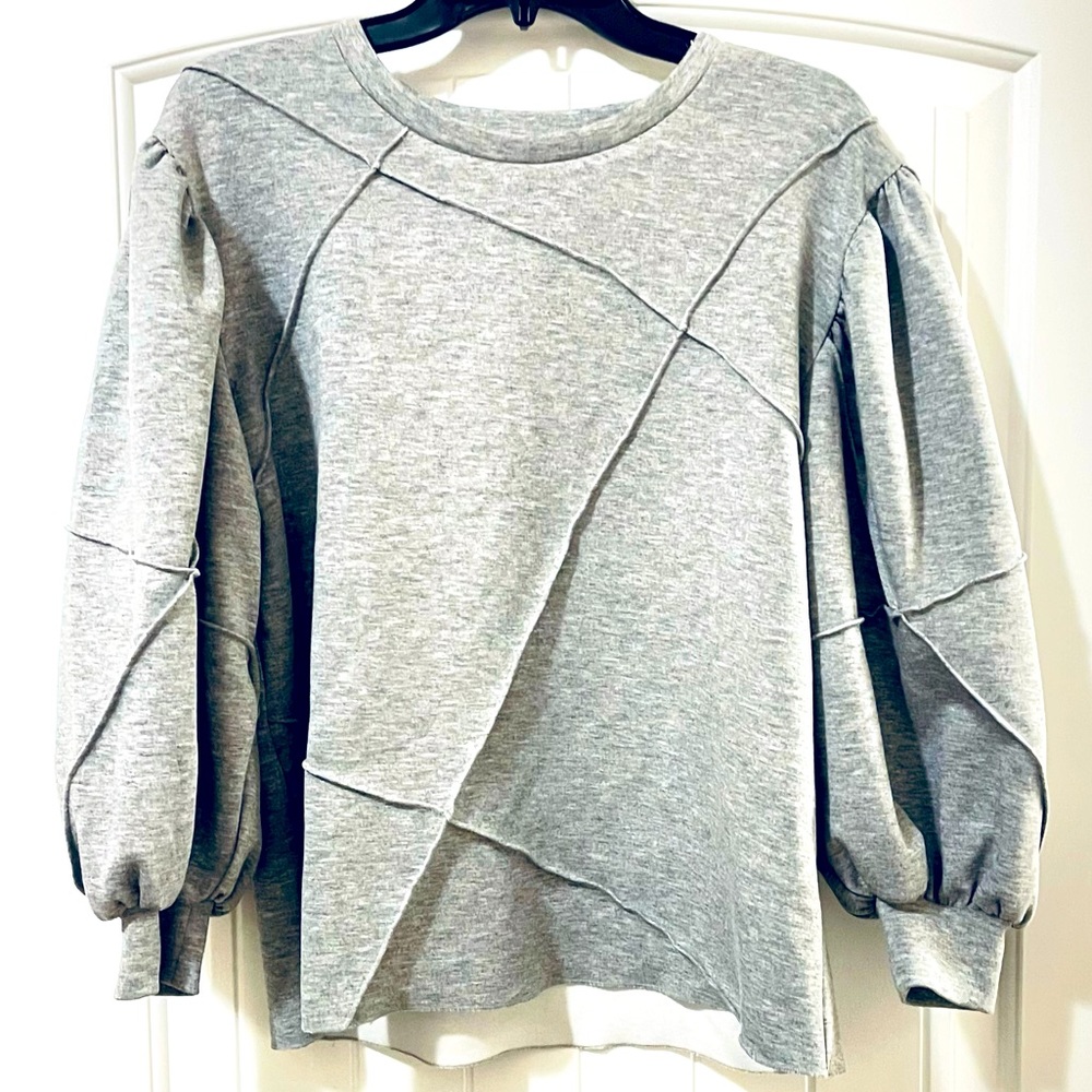 80s Style Raw Hem Grey Sweatshirt